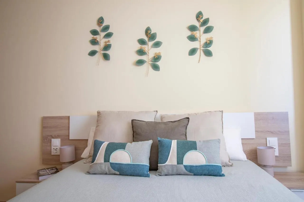 Aqua - Apartamento A 250M Playa La Pineda 0*,  Spain