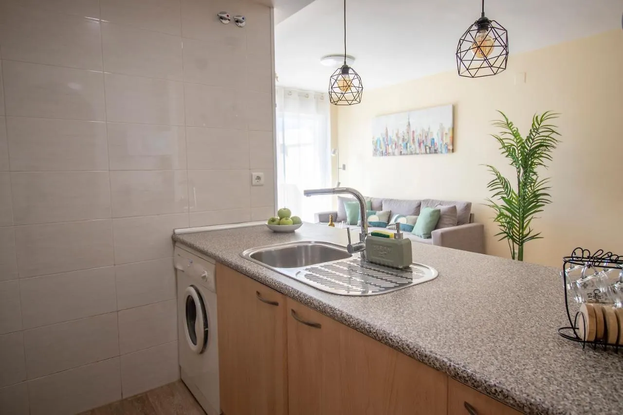 Aqua - Apartamento A 250M Playa La Pineda Apartment